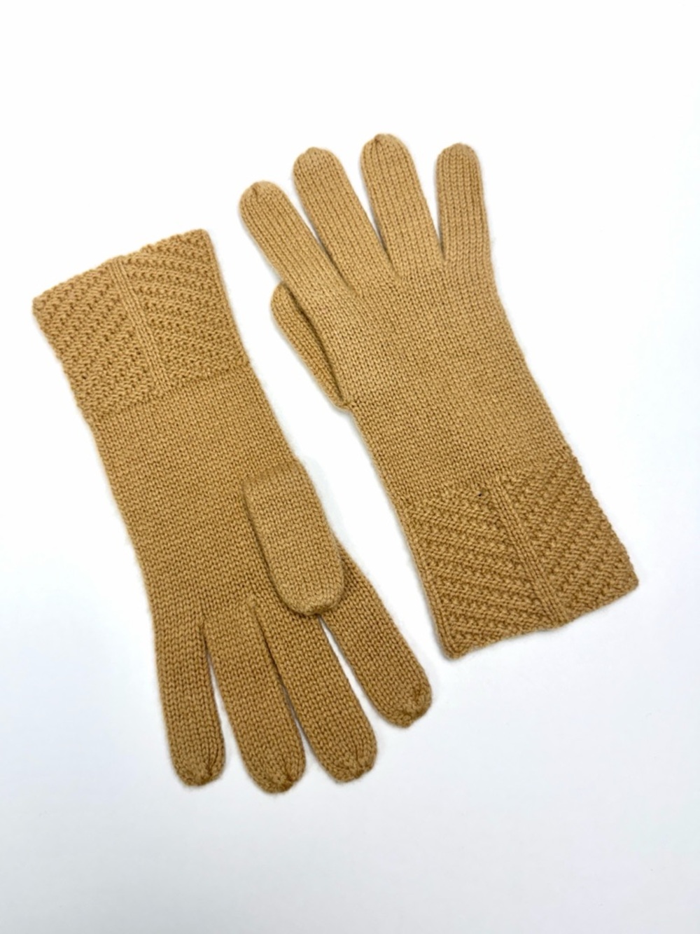 NWOT Lord & Taylor Knit Cashmere Gloves Camel Color One Size Soft Winter